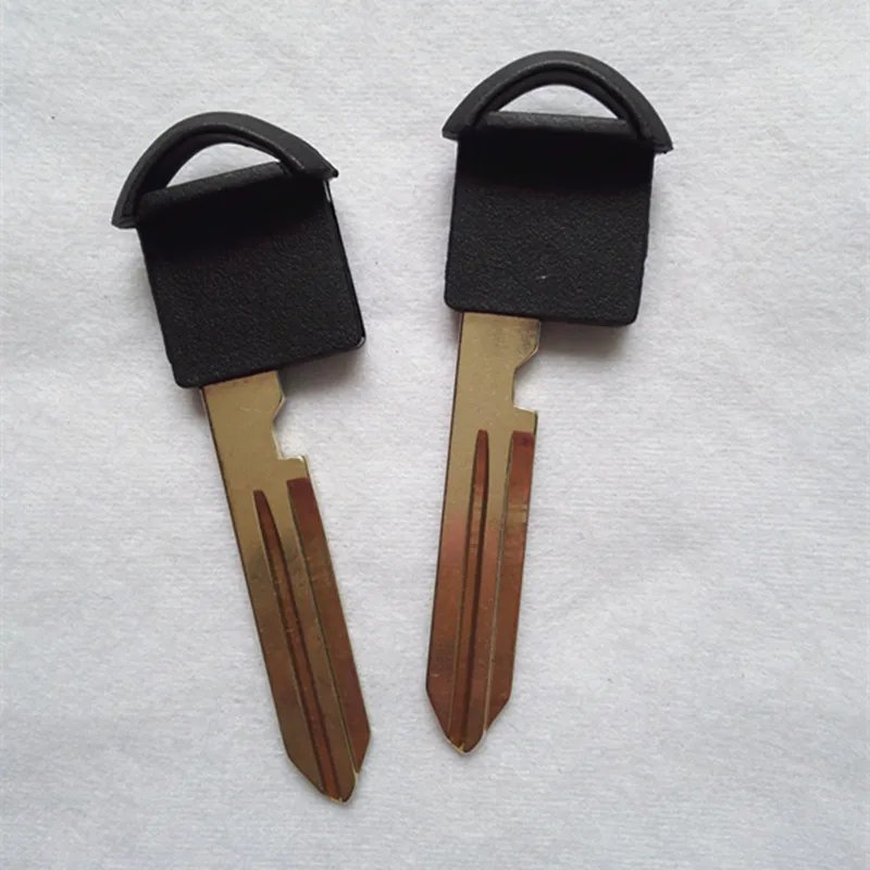 DAKATU Emergency Insert Key Blade Blank For Nissan sunshine smart emergency key (Black plastic head) | Автомобили и мотоциклы