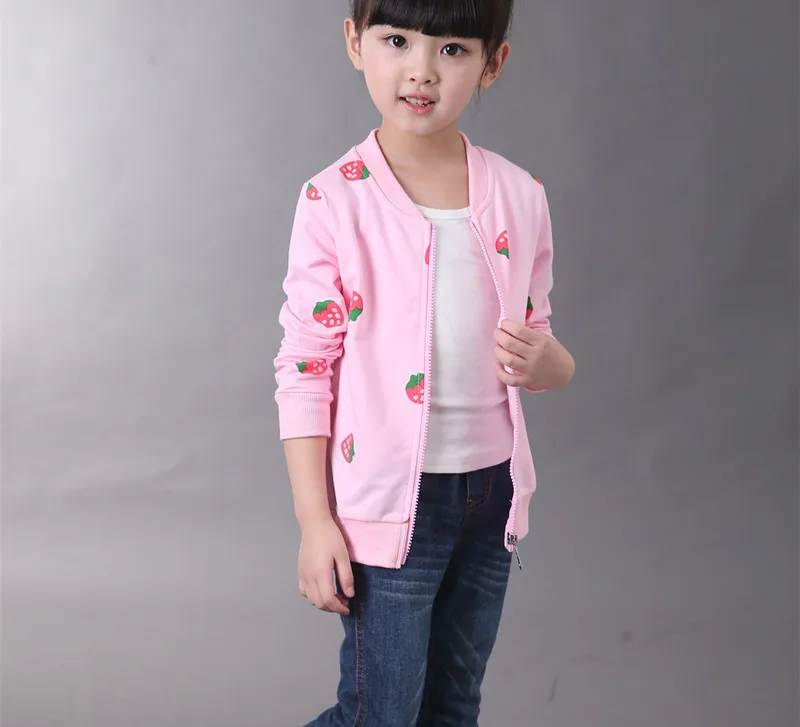 Fashion Baby Girls Coat Autumn 2016 New Cartoon Strawberry Jacket Toddler Girl Clothing Kids Cardigan Zipper Clothes Outfit |