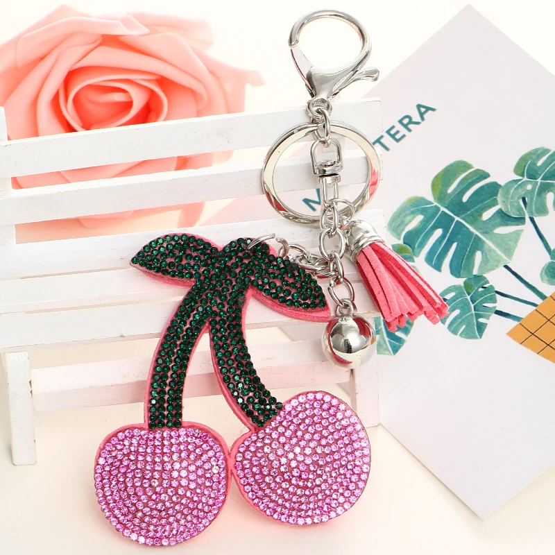 Модный брелок для ключей из искусственной кожи с кисточкой в виде клубники новое