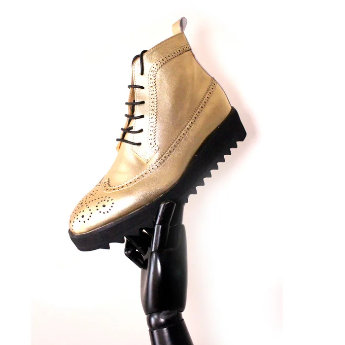 Мужские ботинки в британском стиле с острым носком на шнуровке высоким берцем