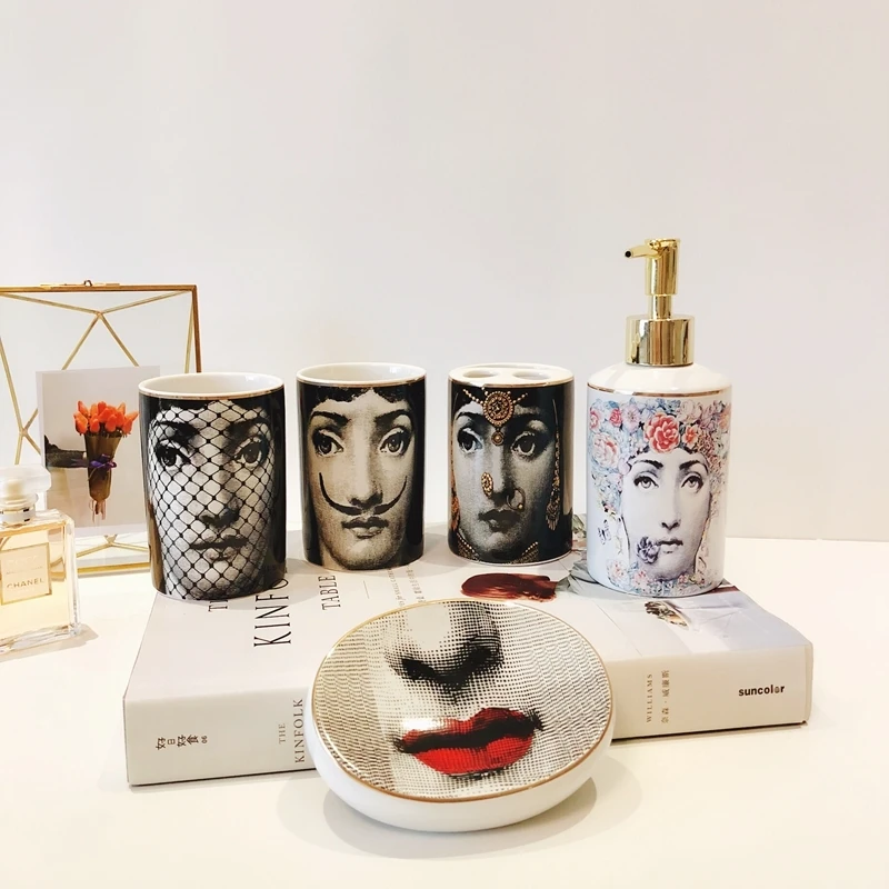 Милан Стиль Fornasetti Зубная щётка стаканы мыльница Ванна бутылка шампуня Благородный Золотой Край Ванная комната поставки бар отеля Применение