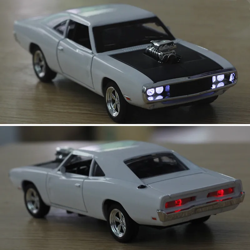 Очень крутая модель из сплава Dodge Charge 1:32 металлическая эвакуатора звуковая и