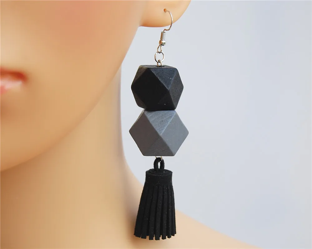 1 пара женские сережки Серые Черные Квадратные деревянные бусы черные замшевые