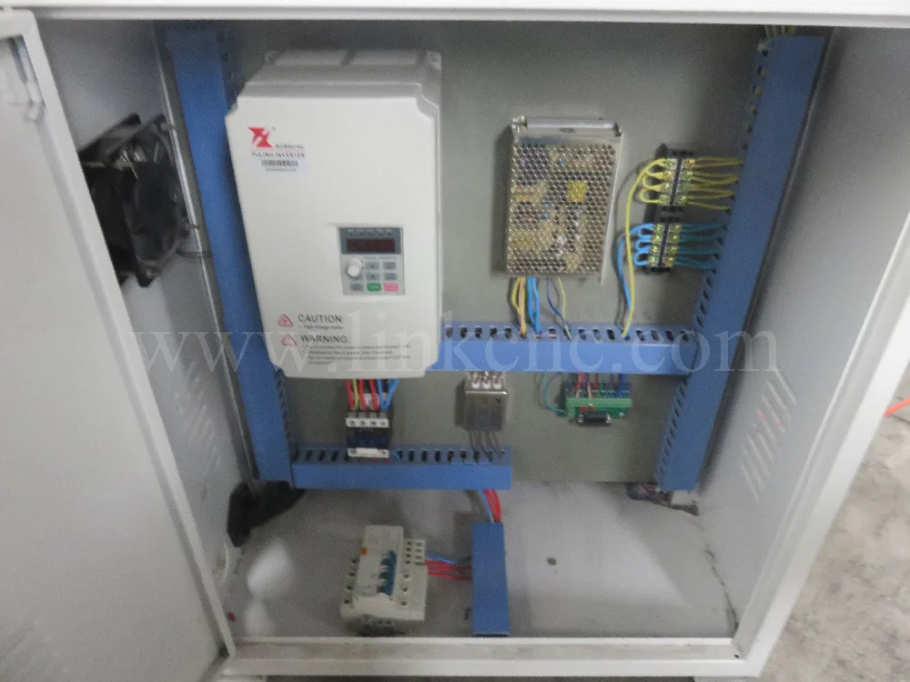 Известный бренд экономически эффективный гравер машина с ЧПУ/ЧПУ маршрутизатор