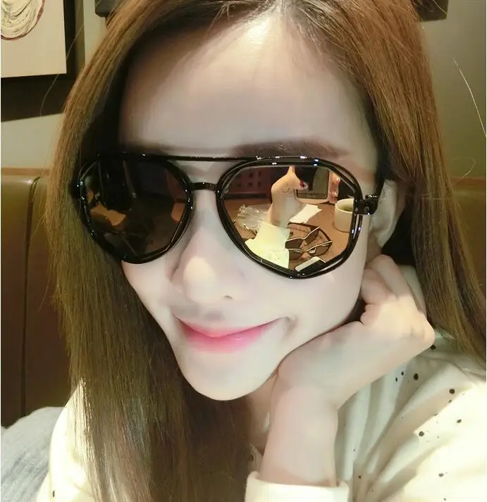 

Super Lovers Sexy Retro Cat Eye Sunglasses Women Black White Triangle Vintage Sun Glasses for Male Female UV400 lunette soleil