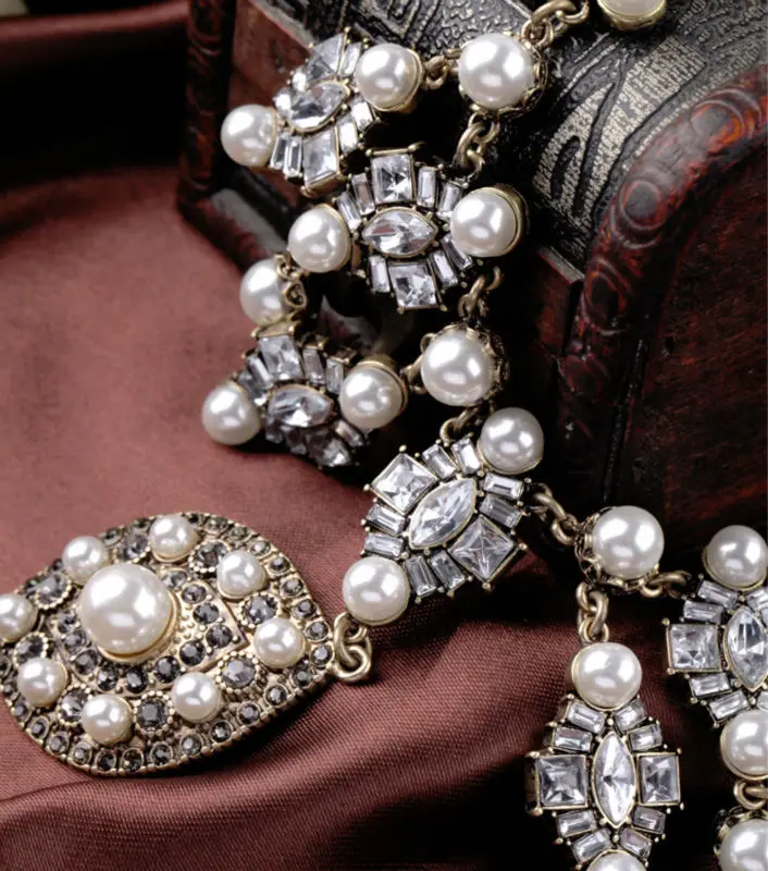 Ожерелье высокая мода веер королевское дело преувеличенный золотой цвет Длинные