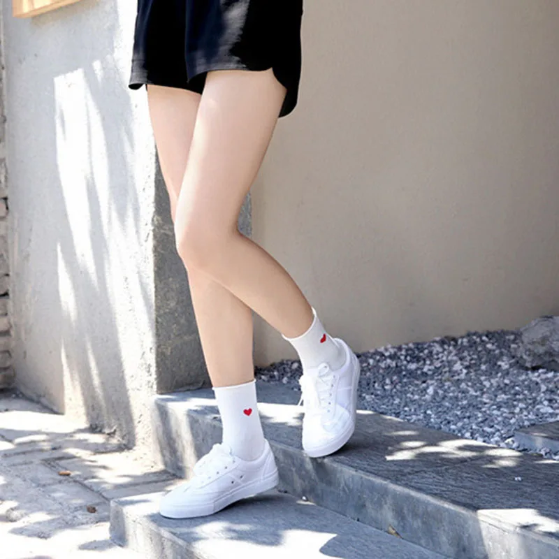 

[EIOISAPRA]Edge Love Pattern Socks Women Reto College Style Meias Funny Socks Kawaii Students Sokken 5 Color Calcetines Mujer