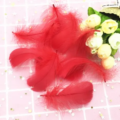 Red Натуральные Цветные перья, 100 шт./лот, 4-8 см, 1-2 дюйма, маленькие плавающие гусиные перья, шлейф для рукоделия, украшения ювелирных изделий - Цвет: Red