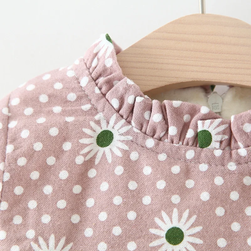 Осенне-зимняя одежда 2018 новая для маленьких девочек бархатное платье с длинными