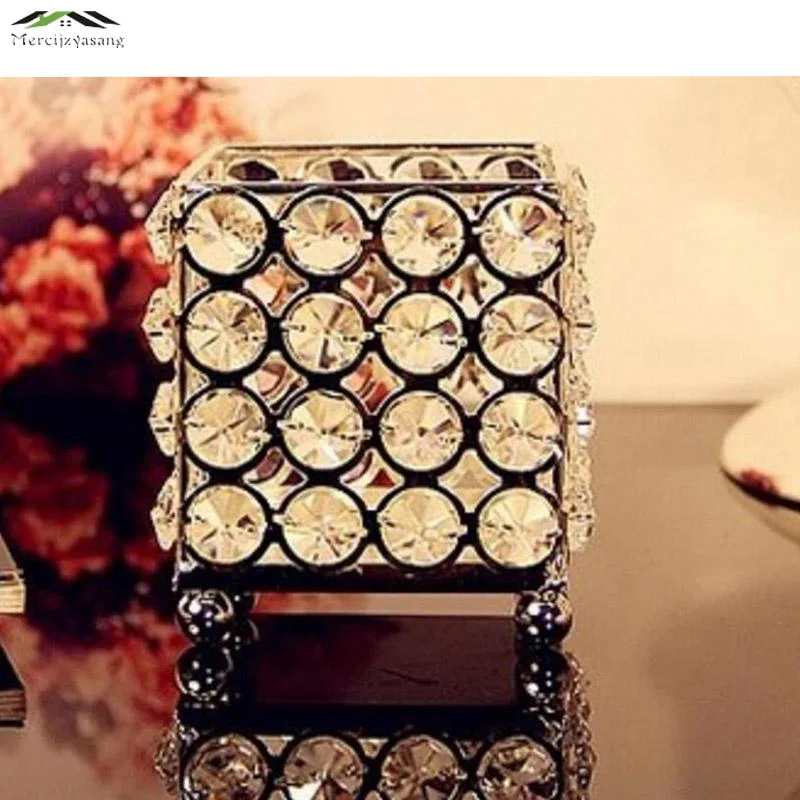 

10Pcs/Lot New Metal Candle Holders With Crystals Stand Pillar Silver Plated Creative Romantic Europe For Wedding Decoration 3802