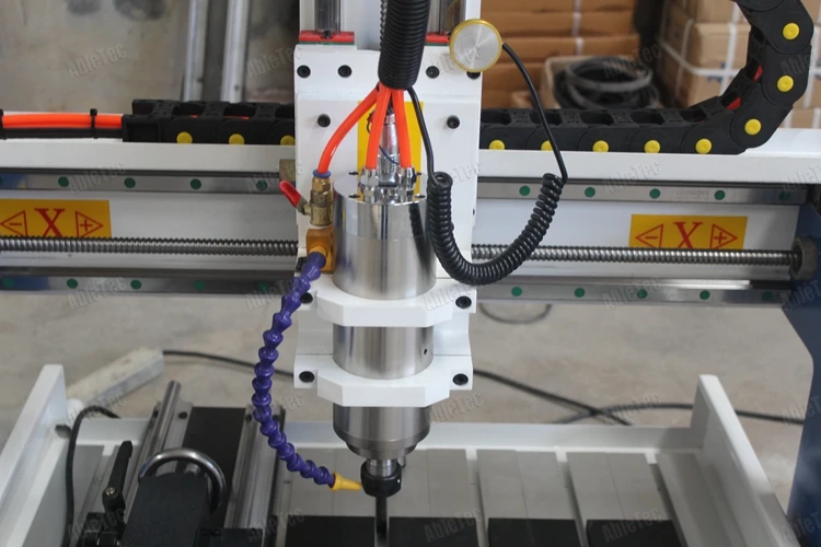 Чугунная структура CE сертифицированный 3d дизайн логотипа cnc машина Малый размер