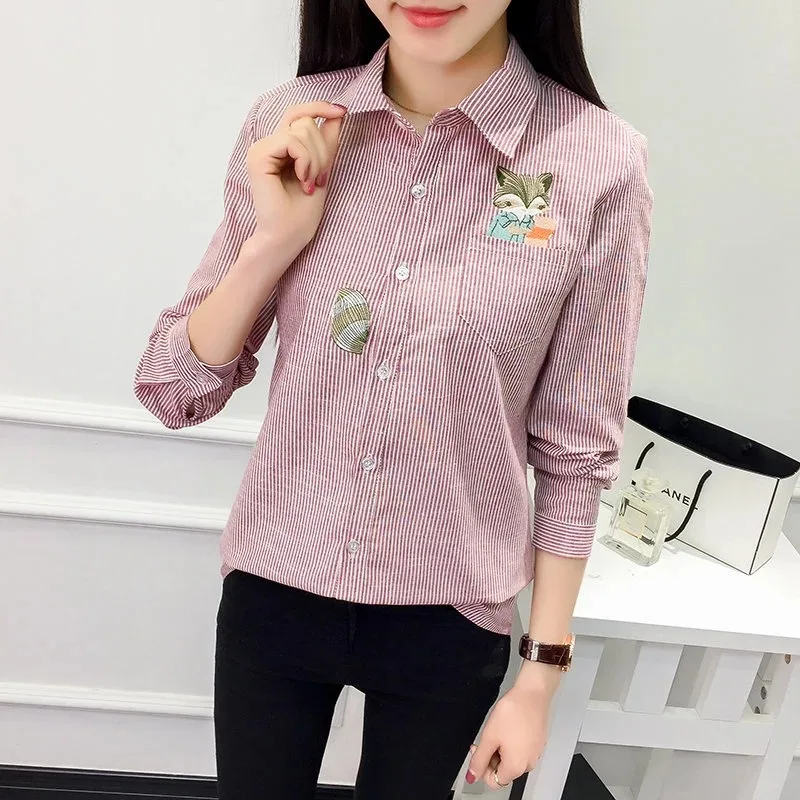 Осень-зима 2020 Женская Полосатая милая блузка с вышивкой бархатная рубашка