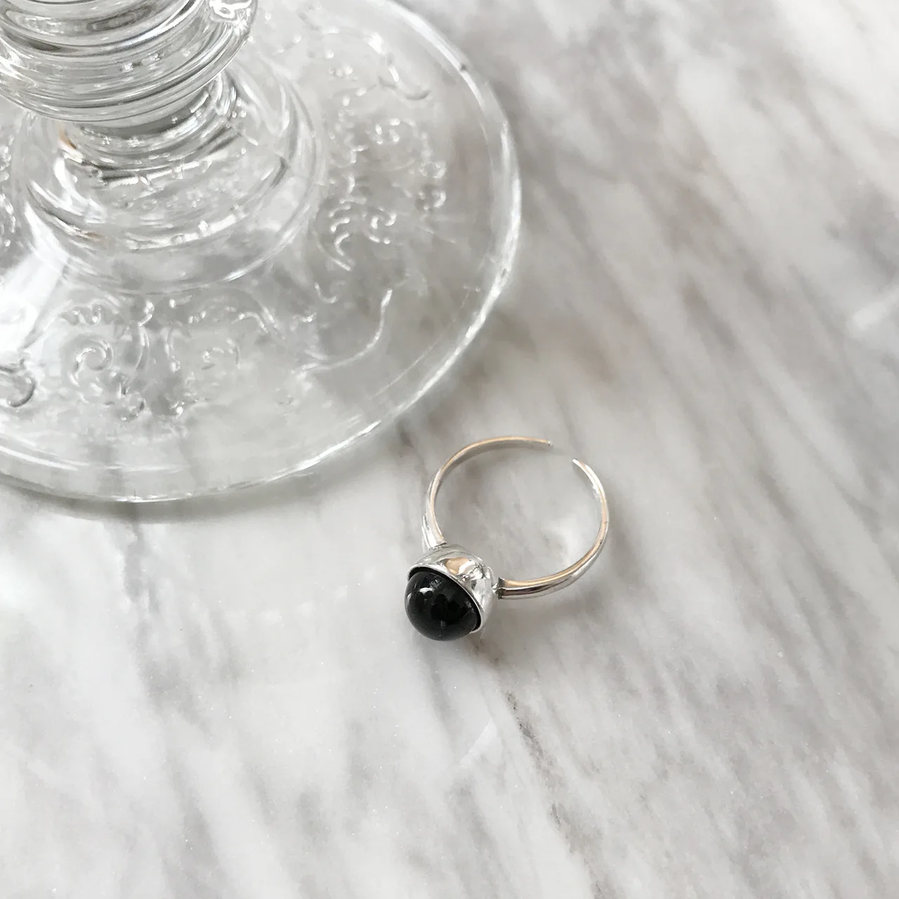 

Flyleaf 100% 925 Sterling Silver Ring Open Rings For Women Personality Natural Black Stone High Quality Fashion Femme Jewelry