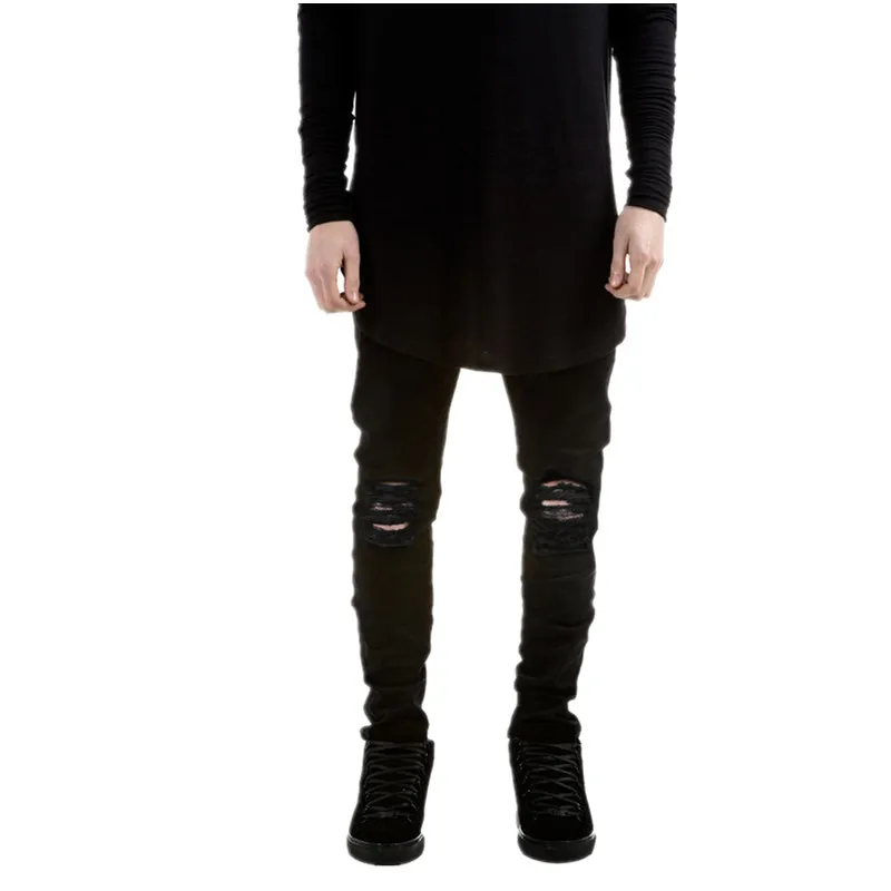 Мужские рваные джинсы со стрелой и машинкой черные с дырками супероблегающие от