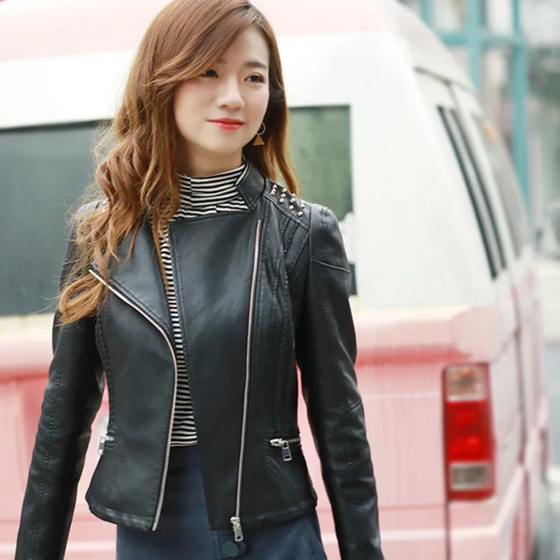 Женская мотоциклетная куртка из искусственной кожи с заклепками в стиле панк
