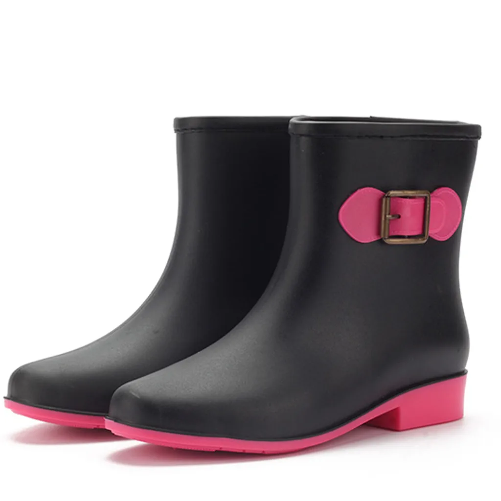 HOT PINK Модные женские повседневные резиновые сапоги на низком каблуке с пряжкой; обувь на Плоском Каблуке с круглым носком; женские непромокаемые сапоги-трубы из водонепроницаемого материала; зимние сапоги - Цвет: HOT PINK