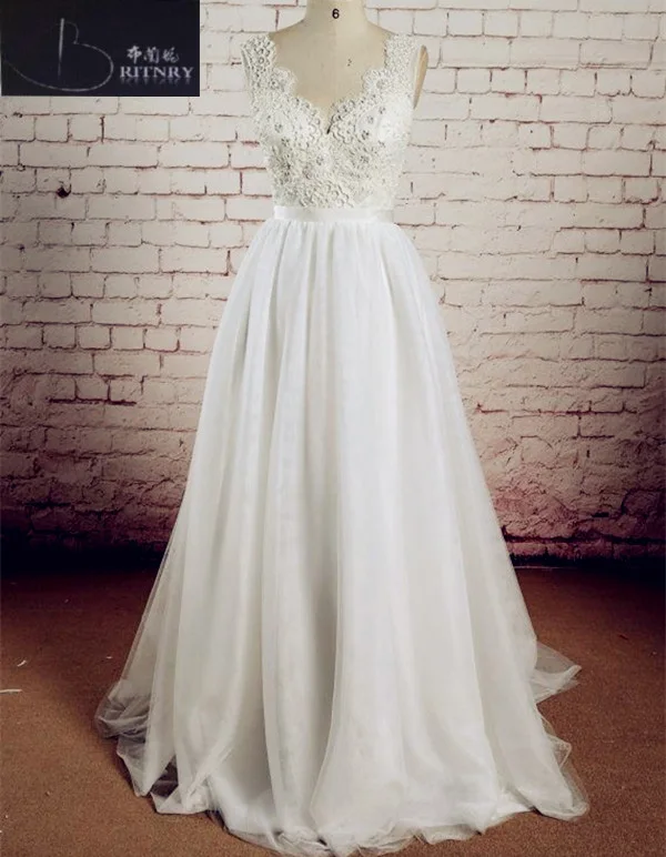 

2018 New Informal Tulle Boho Wedding Dress V Neck A Line Lace Beaded Beach Wedding Gown
