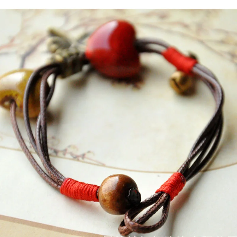 Женский многослойный браслет винтажный из керамики с бусинами в форме сердца и