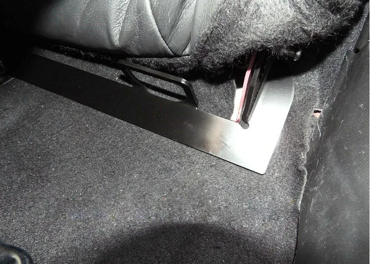 Для peugeot 307 автомобильное сиденье ISOFIX Защелка Ремня интерфейсы направляющий кронштейн для автомобиля Безопасность детей сиденье