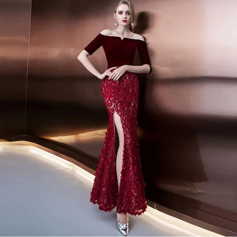 Модное классическое вечернее платье длинное велюровое для выпускного бала с