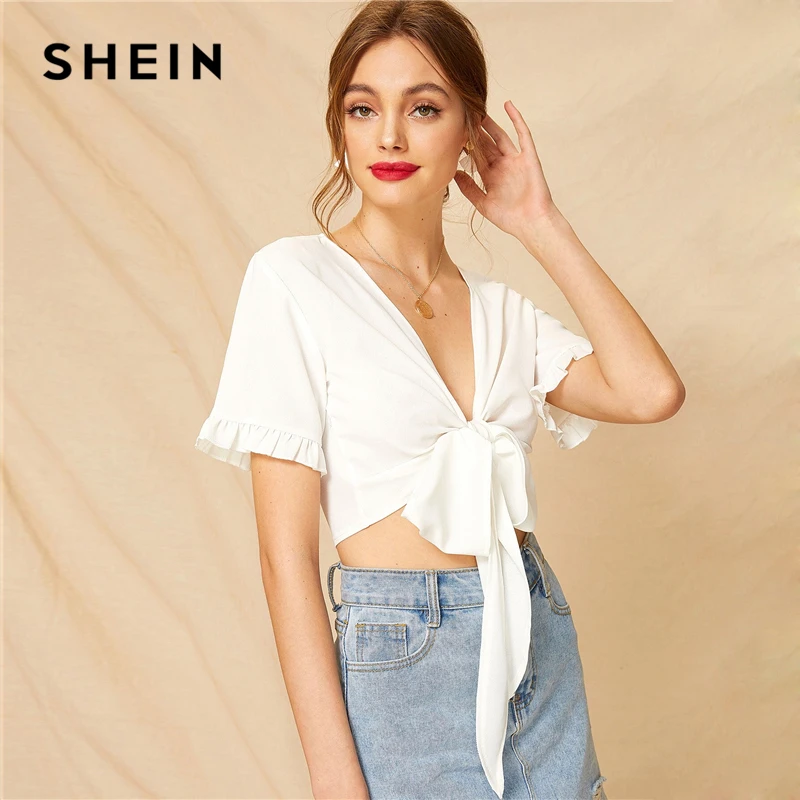 SHEIN Узелок спереди оборка манжеты укороченная блузка белая сексуальная глубокий v-образный вырез женские топы и блузка летние Однотонные блузки с коротким рукавом
