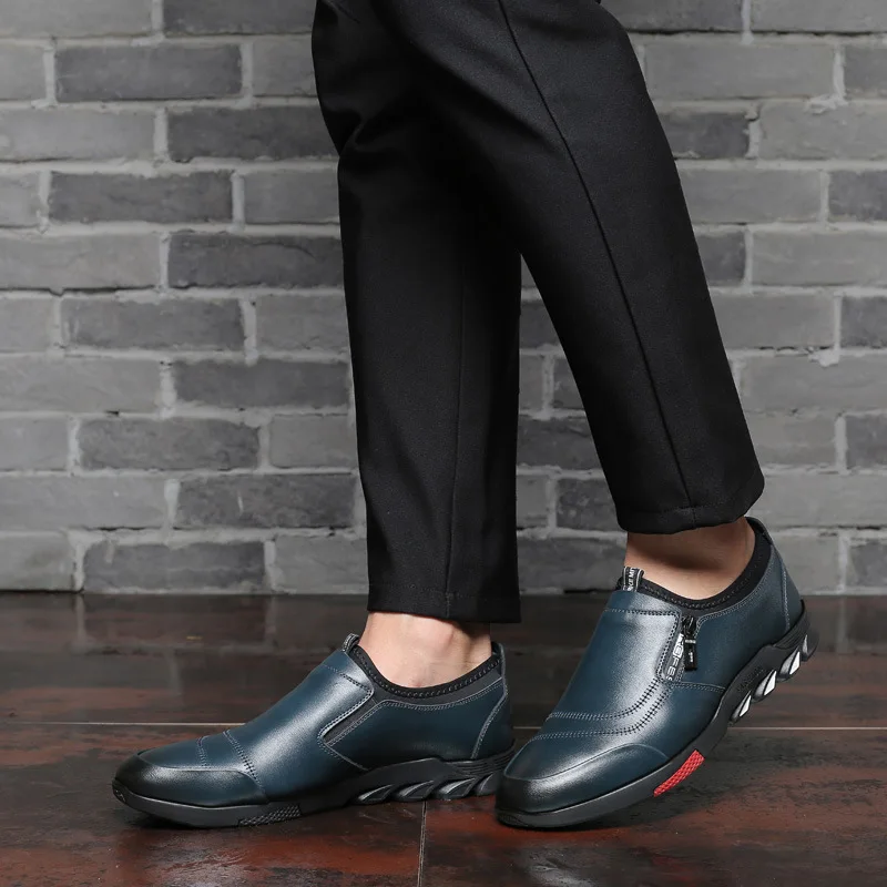 Мужская обувь дизайнерские Кожаные слипоны удобная на плоской подошве Новое