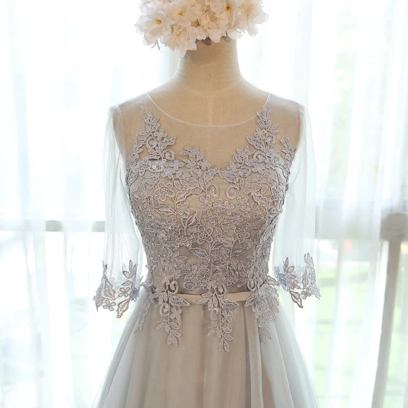 Настоящая фотография платья подружки невесты с коротким рукавом а силуэта