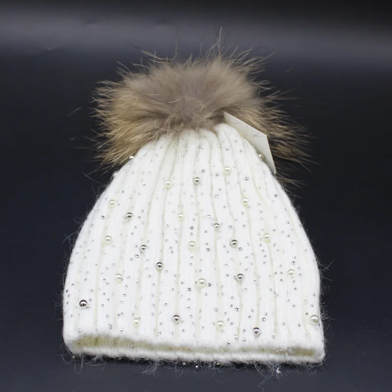 Женская зимняя вязаная шапка с помпоном из натурального меха енота|female cap|winter