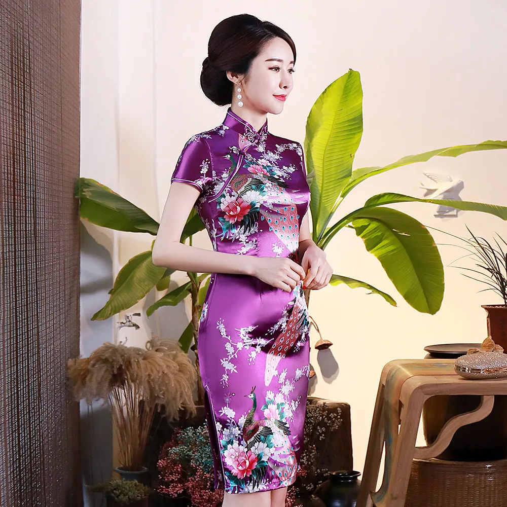 Женское атласное вечернее платье в восточном стиле фиолетовое винтажное Ципао с