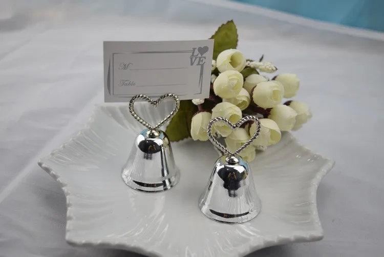 

Держатель для карт с надписью «Kissing Bell»