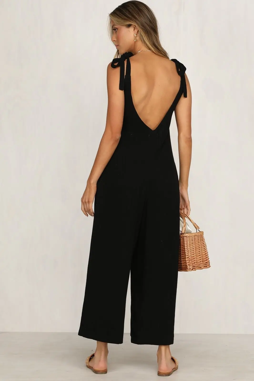 Женский Повседневный комбинезон с v образным вырезом без рукавов однотонный