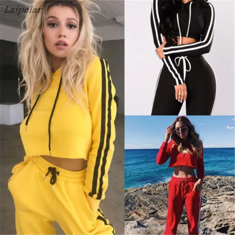 Женский спортивный костюм из двух предметов толстовка с капюшоном и штаны