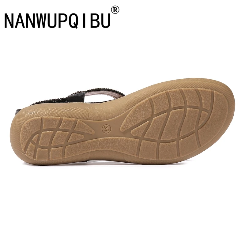 Сандалии на танкетке с кристаллами Новинка лета 2019 Пляжная удобная модная обувь