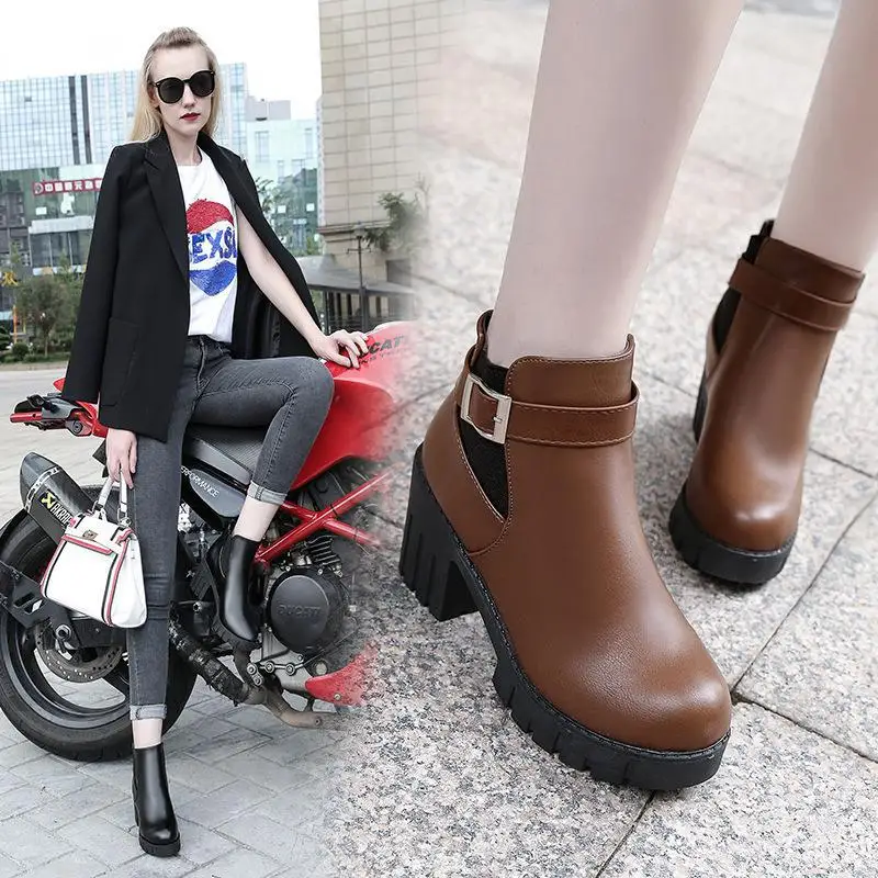 Высокие модные кожаные ботинки женские Ботинки Martin с острым носком и пряжкой на