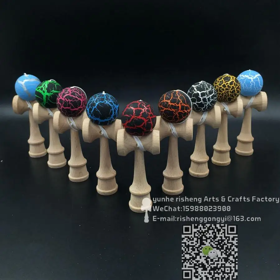 TWB розничная продажа трещина Кэндама 12 см Забавный японский игровой мяч из бука