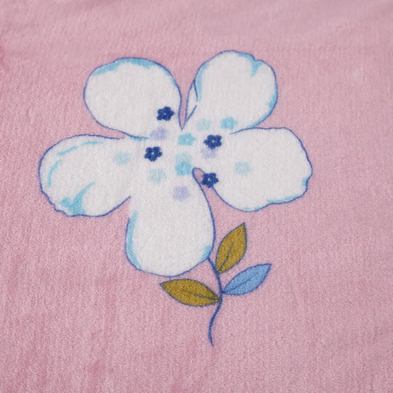 Одеяло с покрывалом Light Red White Print размером 200x230 см из мягкого высокой плотности фланеля для дивана/кровати/автомобиля, переносные пледы.