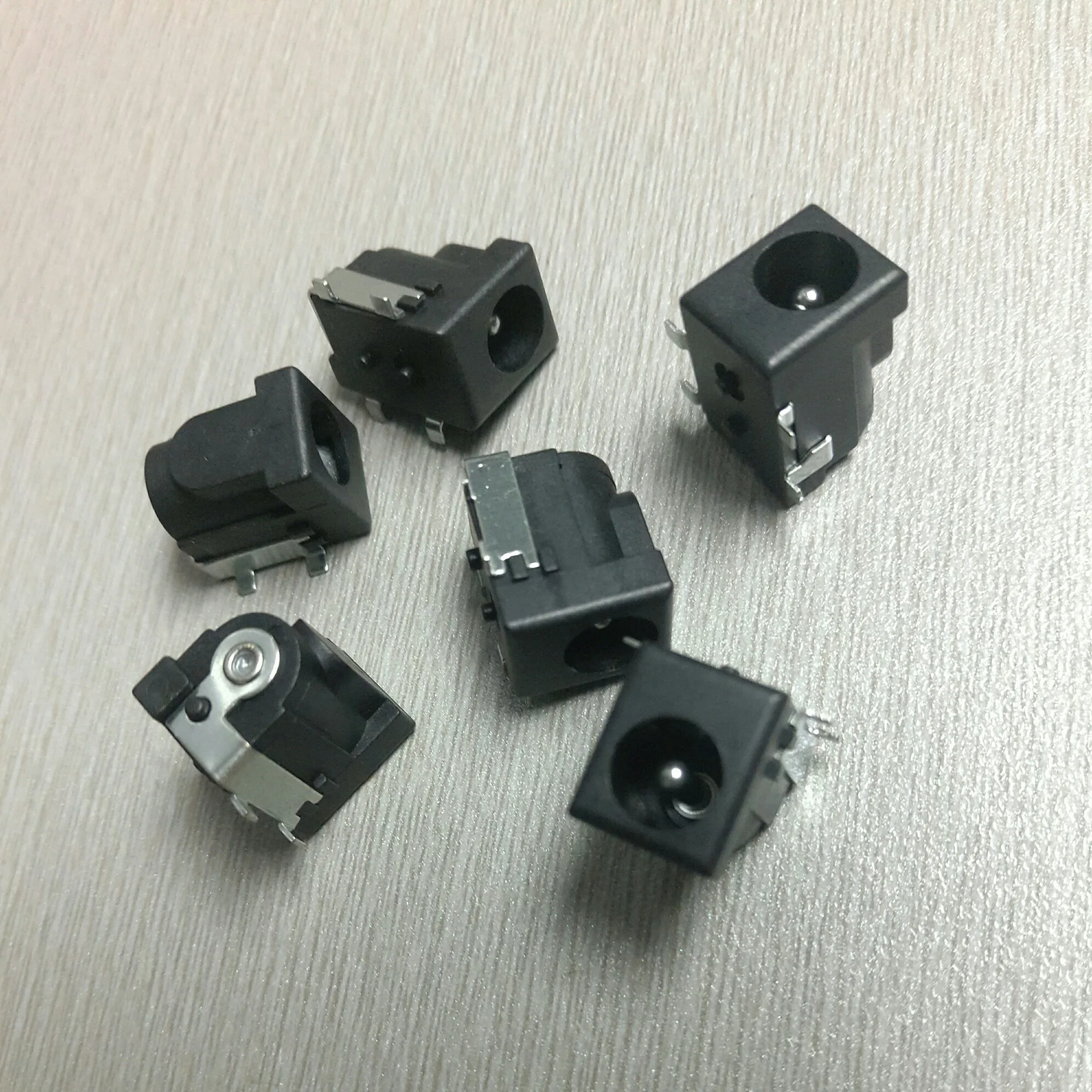 

10 шт. DC-050 SMD 5,5x2,1 мм разъем питания постоянного тока 2,1 мм разъем DC050