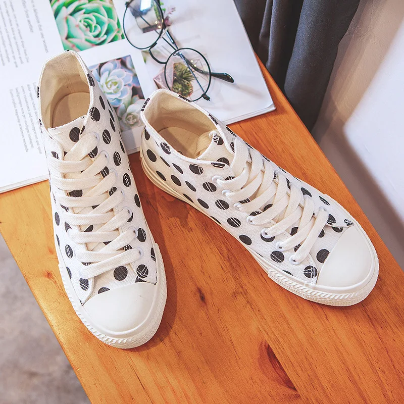 Белый и черный 2019 Весна Женская парусиновая обувь в стиле улззанг студенты
