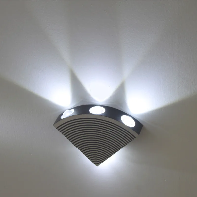 Fan shaped 4W Алюминиевая СВЕТОДИОДНАЯ настенная лампа для помещений украшения отеля