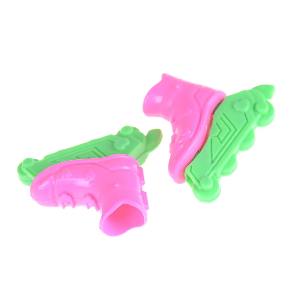 

Mini Roller Skate Fancy Doll Shoes Toys for Girls Christmas Gift Decorative Kids Girls Toy Roller Play House Doll Accessories