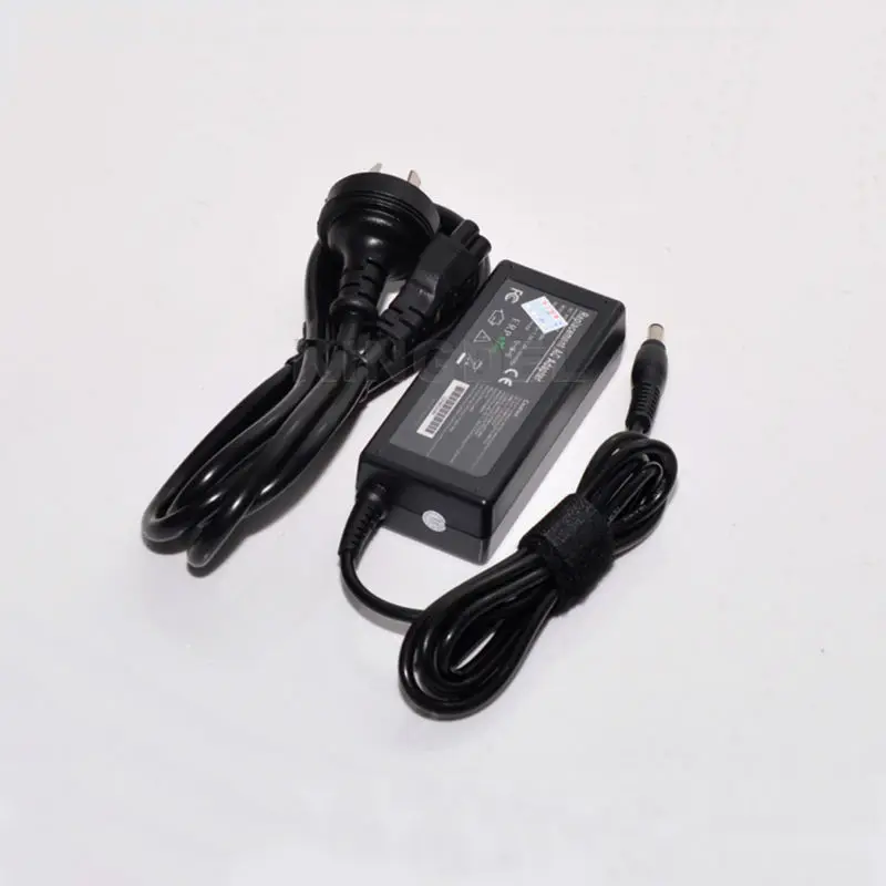 

Fanless Industrial Mini PC,Desktop Computer,HTPC,Core i3 5005U 5010U,2*COM RS232,1* HDMI,1*VGA,1*1000M LAN,Wifi,Windows 10 Pro
