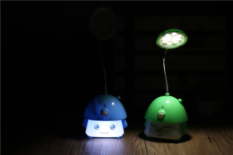 

Креативный мультяшный Дельфин Кукла ночник от производителя оптовая продажа освещение маленькая настольная лампа обучающая лампа для чте...