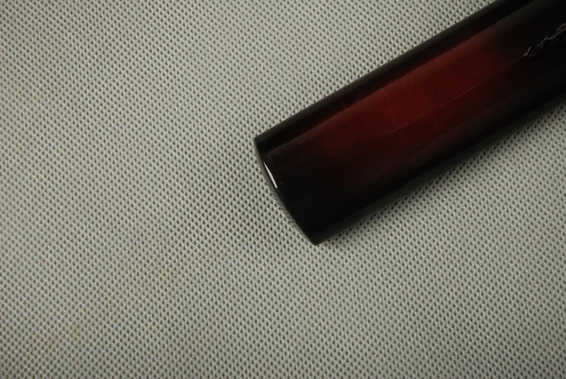 Изящный меч красного и черного цвета цветные деревянные ножны Сая для