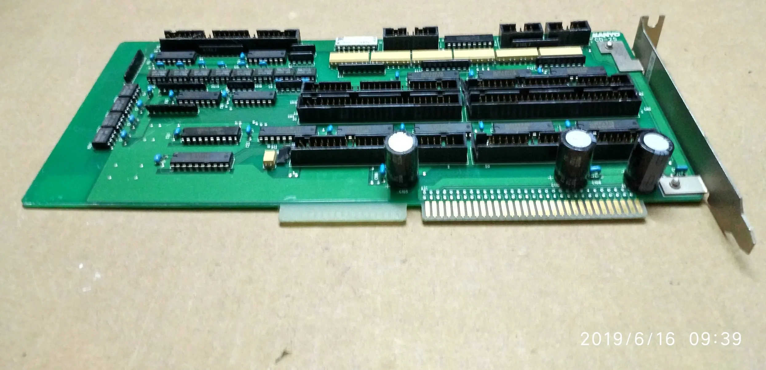 CD-25 ISA Card 898-3-R470 | Мобильные телефоны и аксессуары