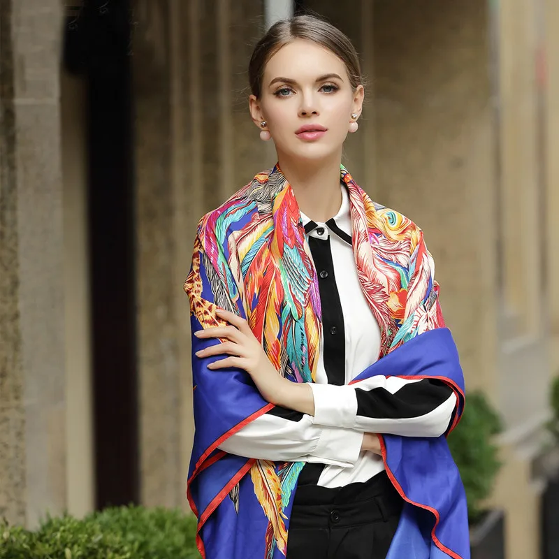 Роскошный 100% саржевый Шелковый квадратный шарф женская мода корона с перьями