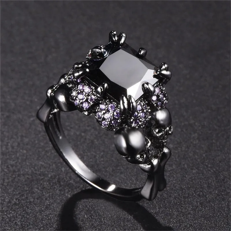 Винтажные кольца в черном цвете с изображением черепа стиле принцессы для женщин