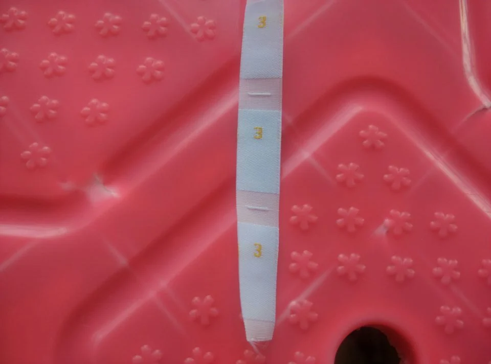 100 шт. дамасская Полиэстеровая ткань золотистый цвет номер размер этикетки для