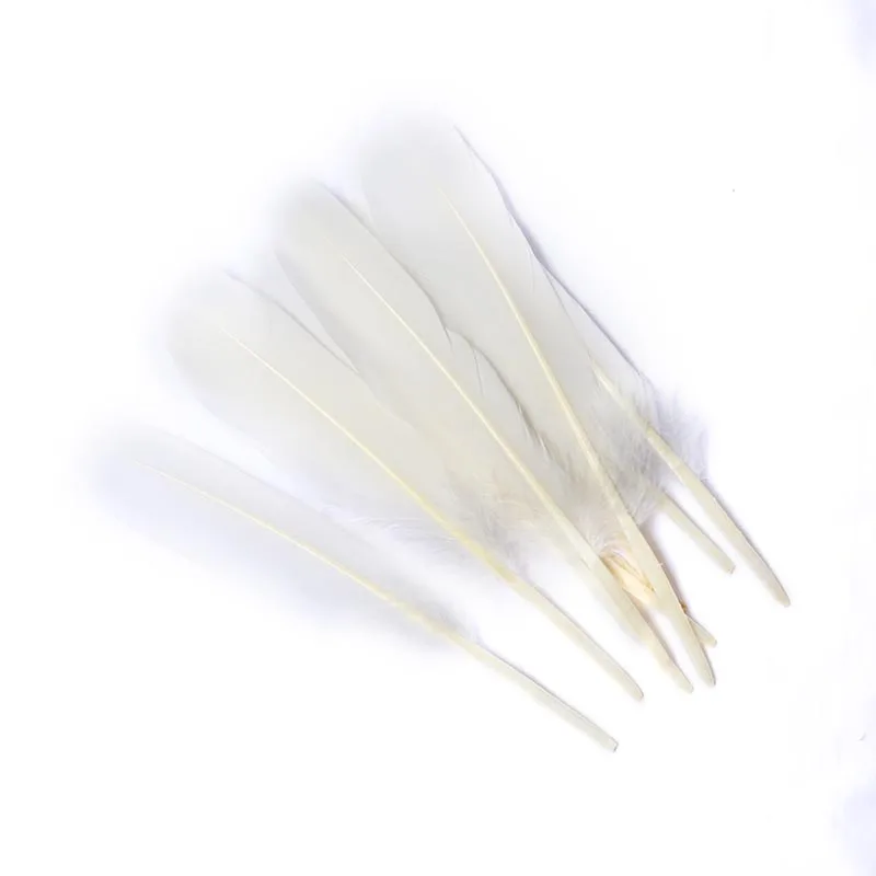 

Exquisite Hot Model 30 Goose Feather Natural Feather 10-15CM Wedding Dress DIY Jewelry Fluffy White Goose Feather Decoration