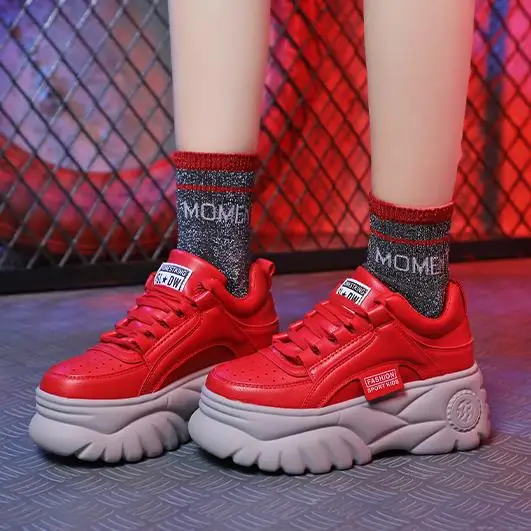 New Women casual shoes Thick bottom Sneakers Fashion Vulcanize Shoes Woman Leather Platform Shoes Women Chaussure Femme