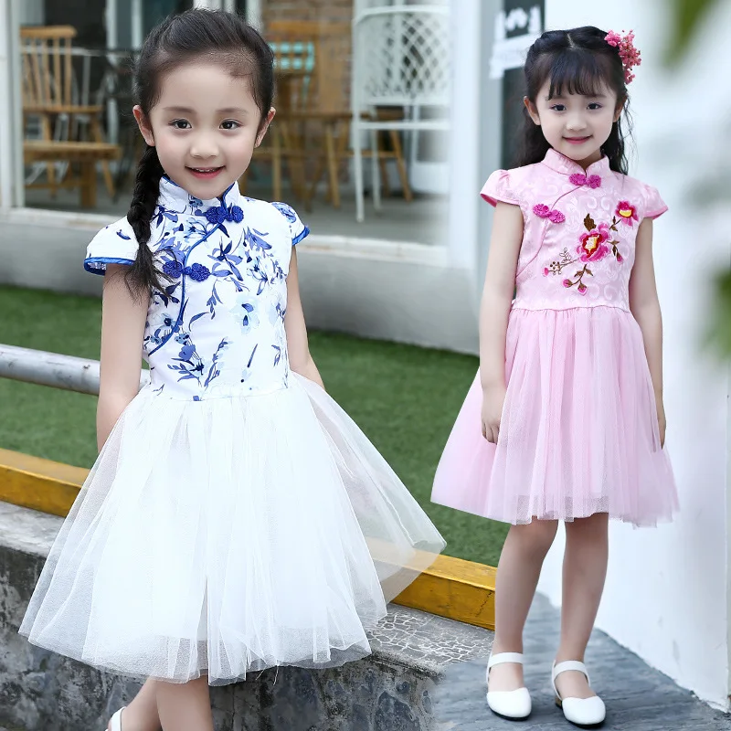 Платье в китайском стиле Чонсам для девочек 2019 летняя одежда с вышивкой